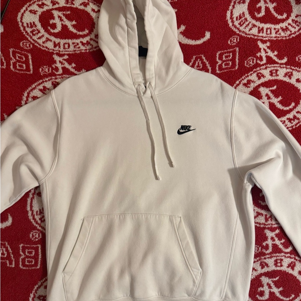 Nike Men's White Hoodie Sweater